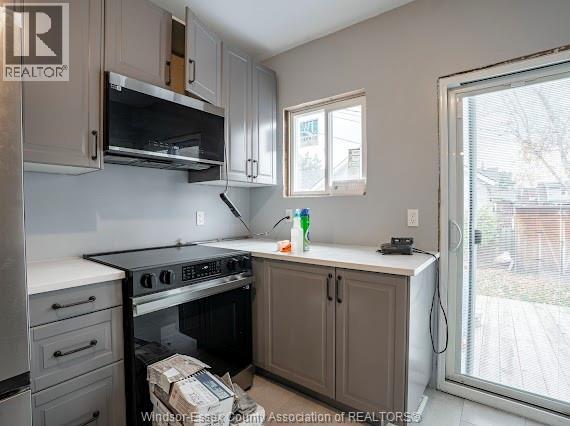 1135 Church, Windsor, Ontario  N9A 4V5 - Photo 6 - 26000608