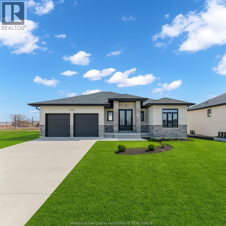 1924 SANNITA, Kingsville, Ontario