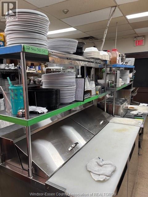 989 Front Road, Lasalle, Ontario  N9J 2A5 - Photo 5 - 26000821