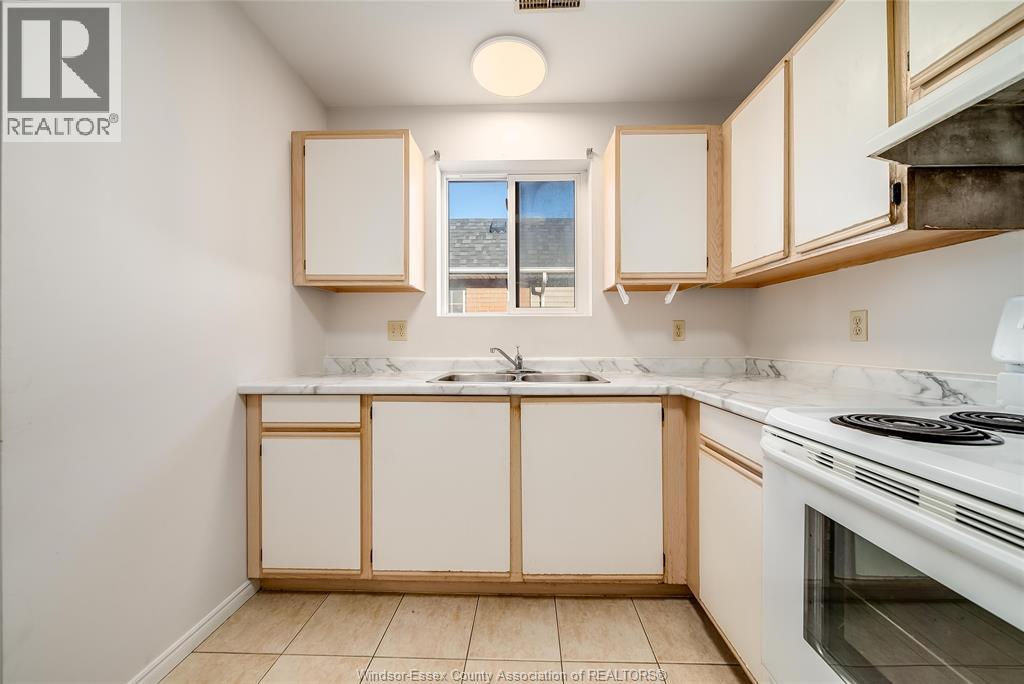 1970 Daytona, Windsor, Ontario  N9B 3V7 - Photo 11 - 26000928