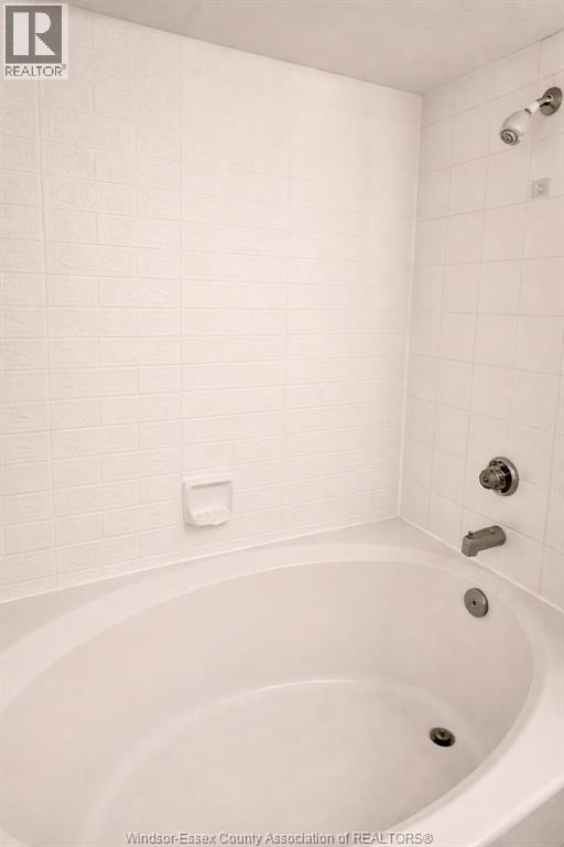 515 Riverside Drive West Unit# 1303, Windsor, Ontario  N9A 7C3 - Photo 16 - 26000916
