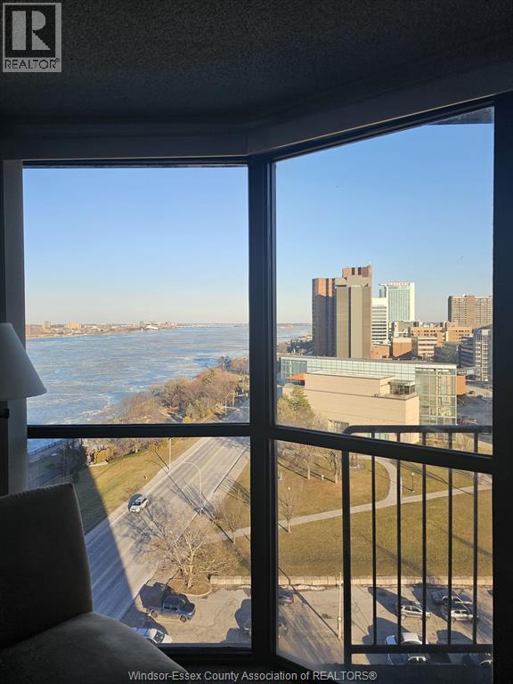 515 Riverside Drive West Unit# 1303, Windsor, Ontario  N9A 7C3 - Photo 28 - 26000916