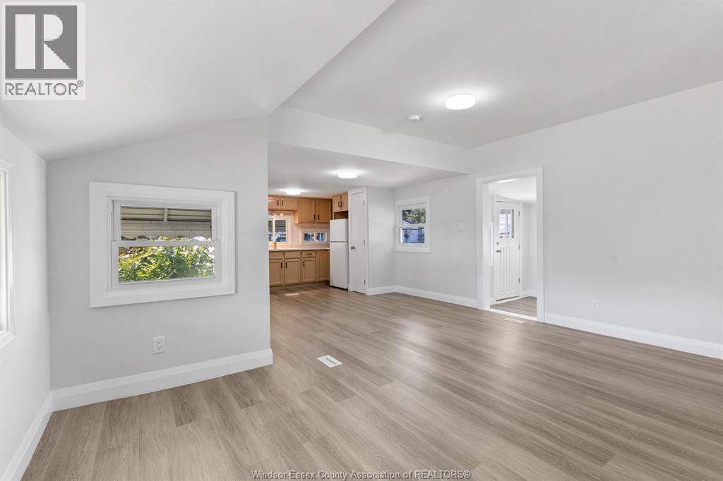 270 Beverly, Essex, Ontario  N8M 1N4 - Photo 4 - 26000937