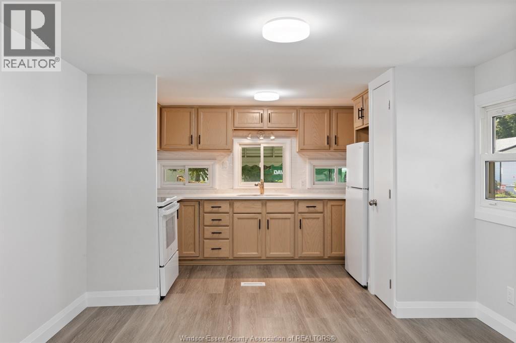 270 Beverly, Essex, Ontario  N8M 1N4 - Photo 6 - 26000937