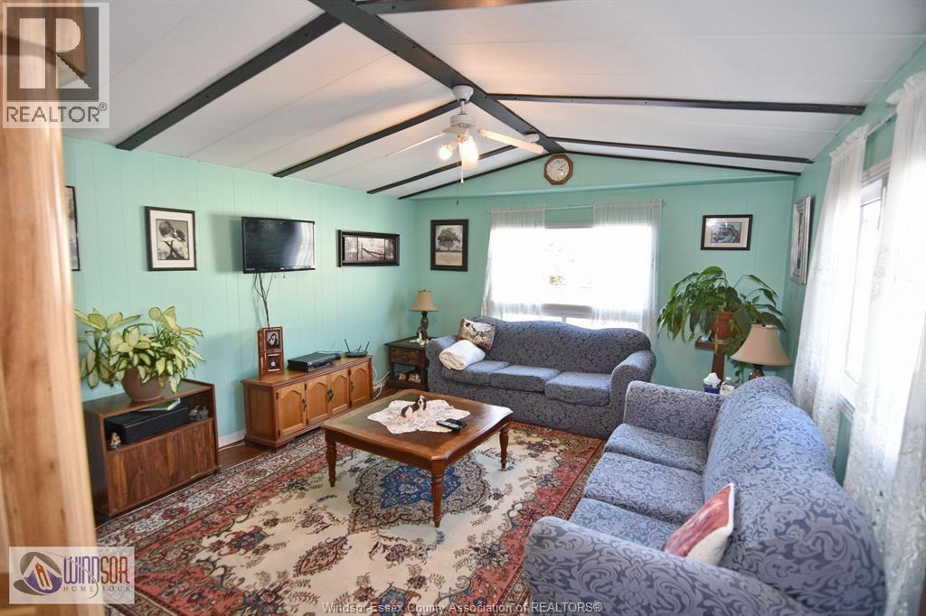 372 Regent Court, Essex, Ontario  N8M 2Z2 - Photo 16 - 26000955