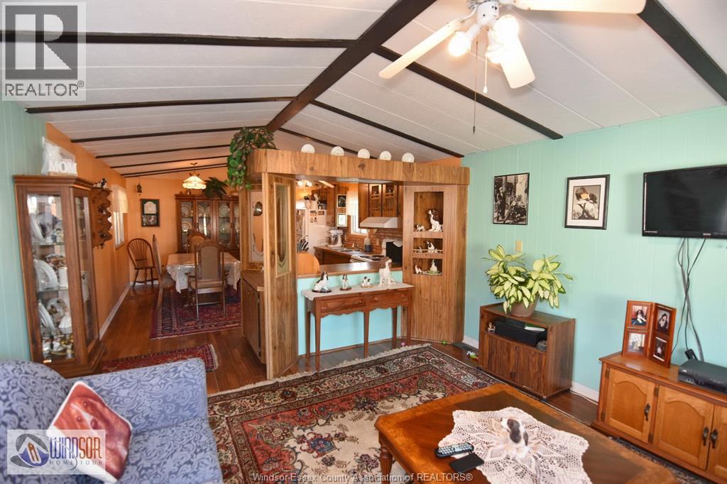 372 Regent Court, Essex, Ontario  N8M 2Z2 - Photo 18 - 26000955