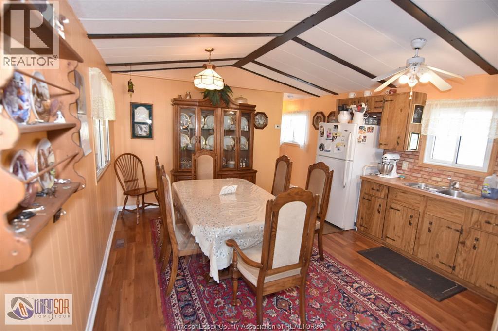 372 Regent Court, Essex, Ontario  N8M 2Z2 - Photo 19 - 26000955