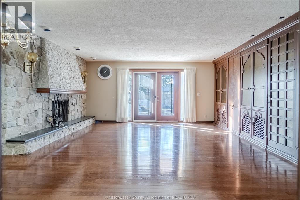 3785 Wilcox Avenue, Windsor, Ontario  N9E 3L1 - Photo 10 - 26000882