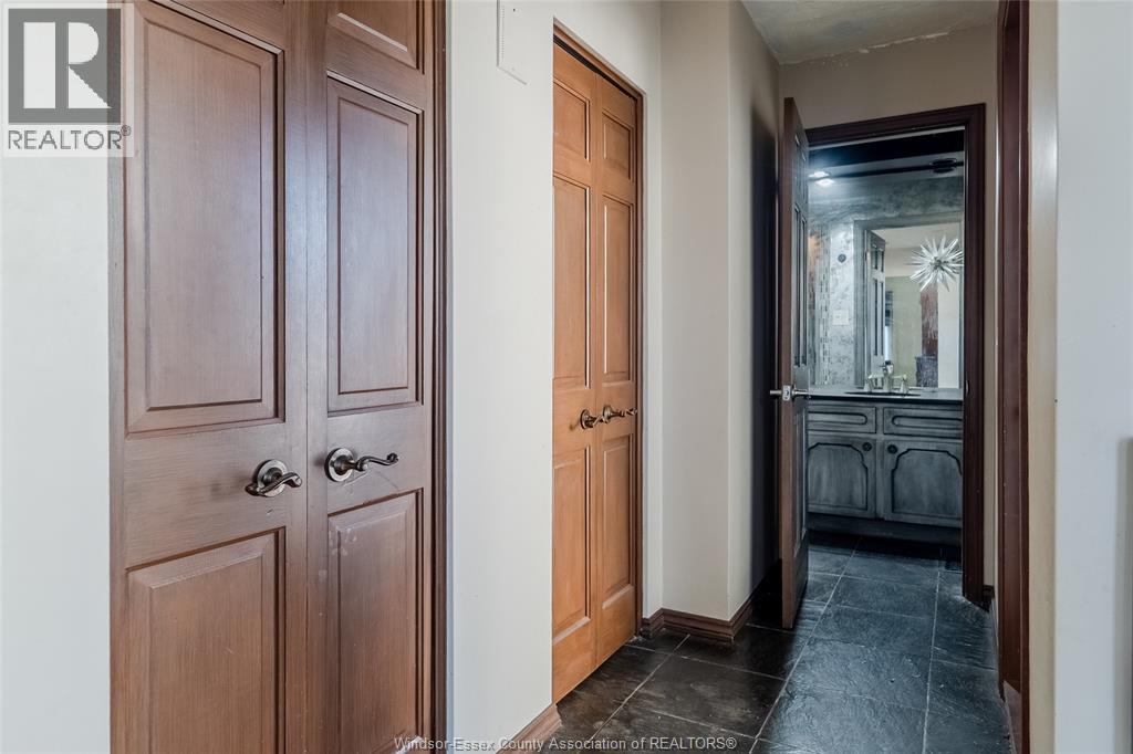 3785 Wilcox Avenue, Windsor, Ontario  N9E 3L1 - Photo 14 - 26000882