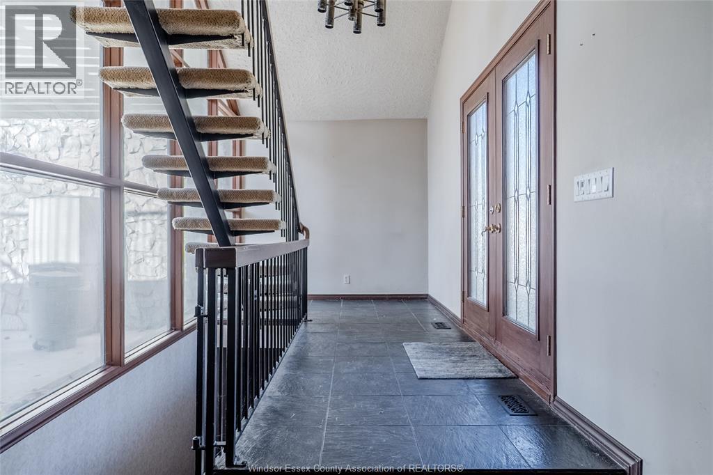 3785 Wilcox Avenue, Windsor, Ontario  N9E 3L1 - Photo 16 - 26000882