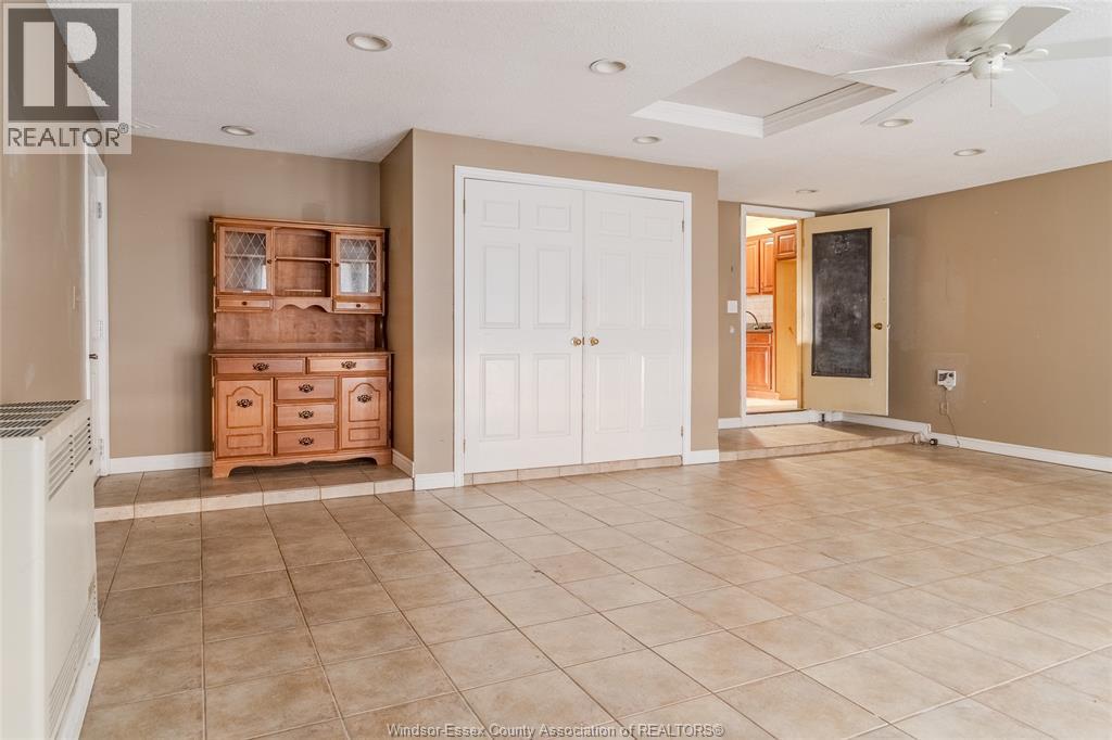3785 Wilcox Avenue, Windsor, Ontario  N9E 3L1 - Photo 5 - 26000882