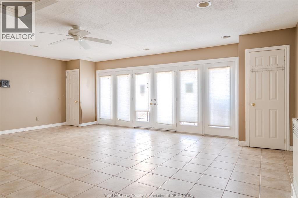 3785 Wilcox Avenue, Windsor, Ontario  N9E 3L1 - Photo 7 - 26000882