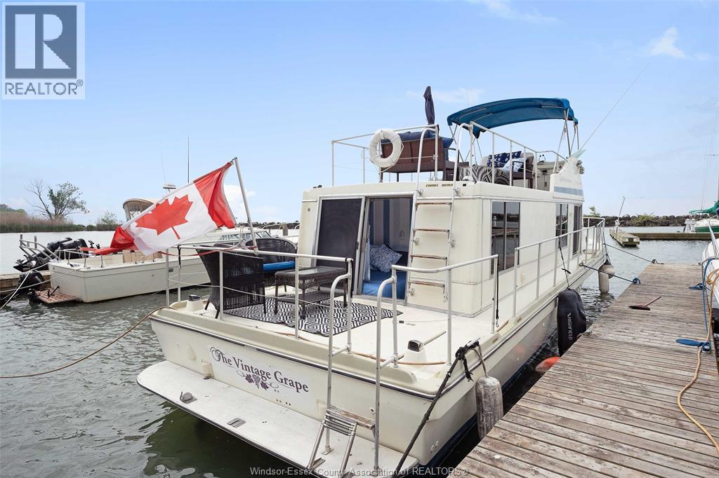 100 Jackson Street, Colchester, Ontario  N0R 1G0 - Photo 11 - 26000981