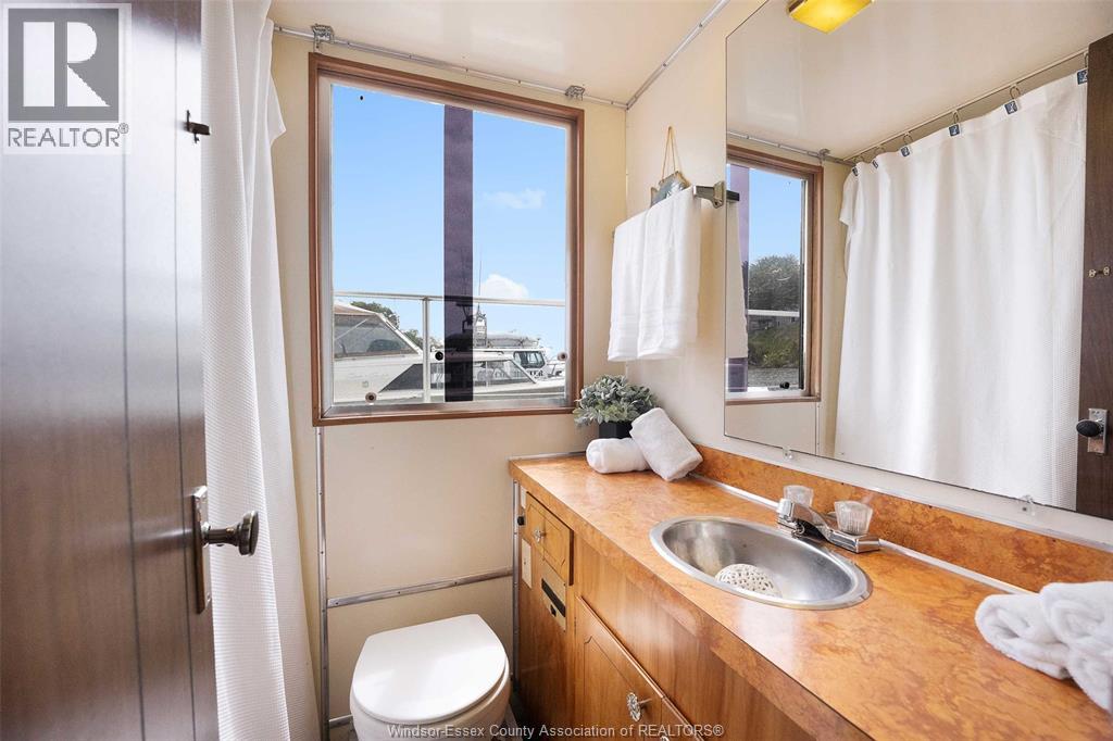 100 Jackson Street, Colchester, Ontario  N0R 1G0 - Photo 16 - 26000981