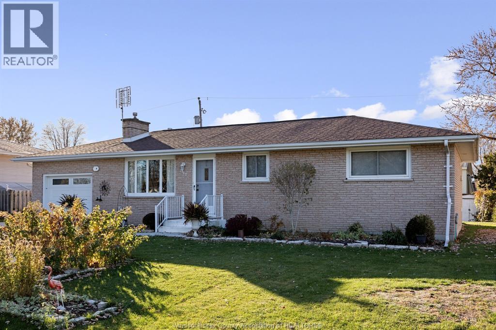 291 Elm, Stoney Point, Ontario  N0R 1N0 - Photo 2 - 26000949