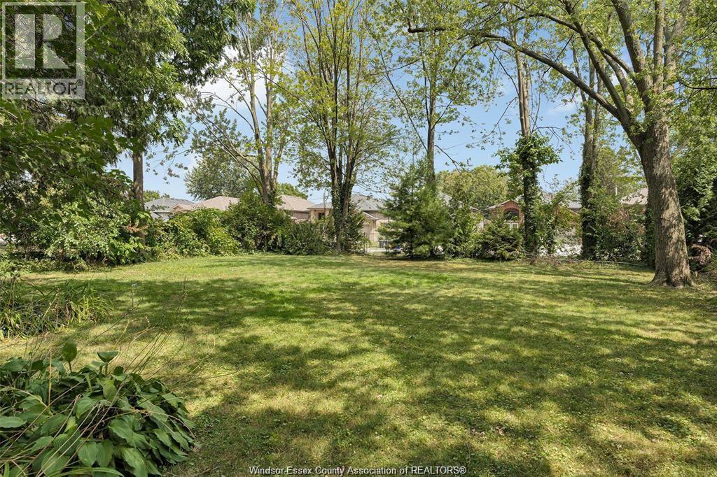 V/l Eastlawn, Windsor, Ontario  N8S 3G7 - Photo 3 - 26000960