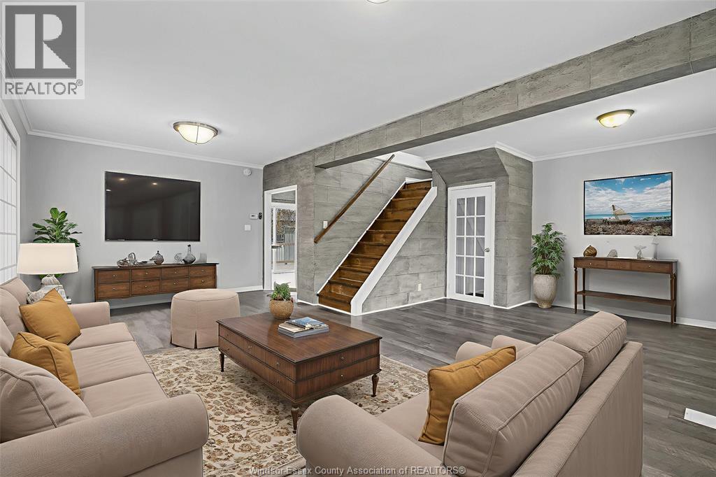 1107 University Avenue East, Windsor, Ontario  N9A 3A5 - Photo 4 - 26000998