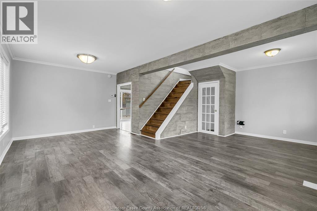 1107 University Avenue East, Windsor, Ontario  N9A 3A5 - Photo 5 - 26000998