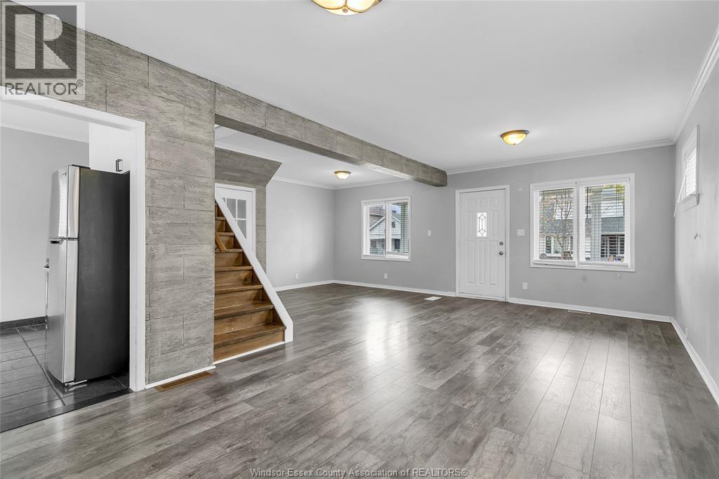 1107 University Avenue East, Windsor, Ontario  N9A 3A5 - Photo 6 - 26000998