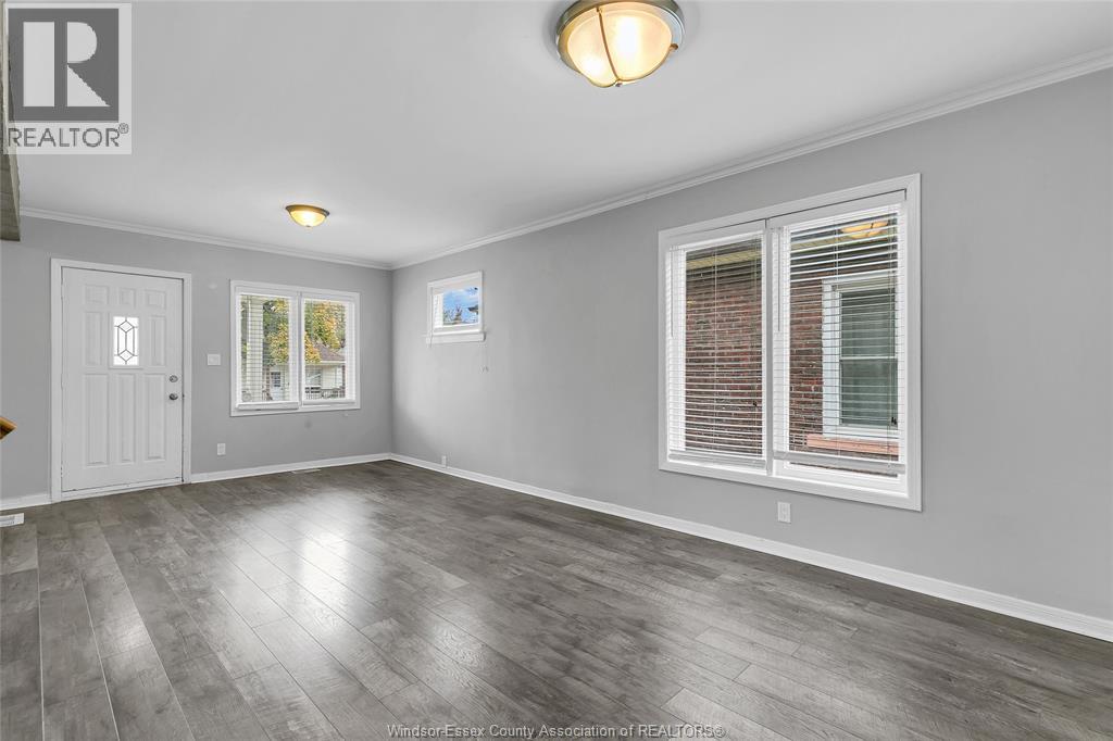 1107 University Avenue East, Windsor, Ontario  N9A 3A5 - Photo 7 - 26000998