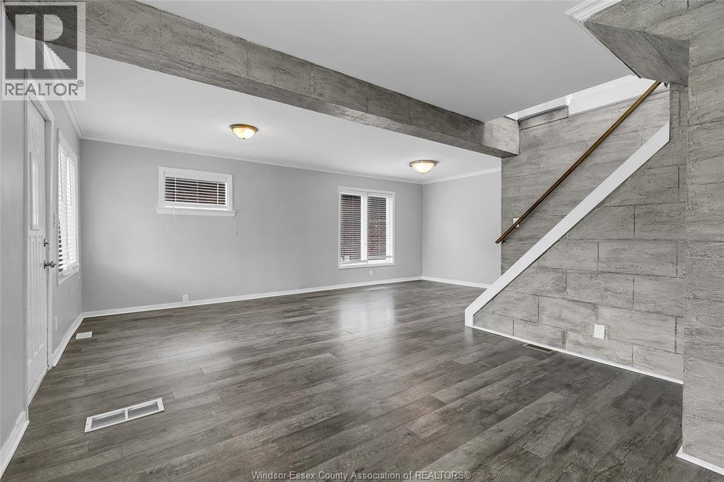 1107 University Avenue East, Windsor, Ontario  N9A 3A5 - Photo 8 - 26000998