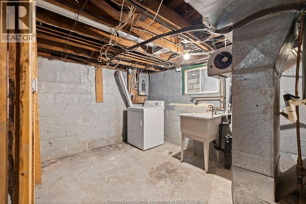 1060 Lawrence Road, Windsor, Ontario  N8Y 3Z8 - Photo 27 - 26000999