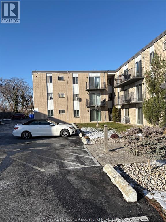 6490 Wyandotte East Unit# 201, Windsor, Ontario  N8S 1P1 - Photo 2 - 26001017