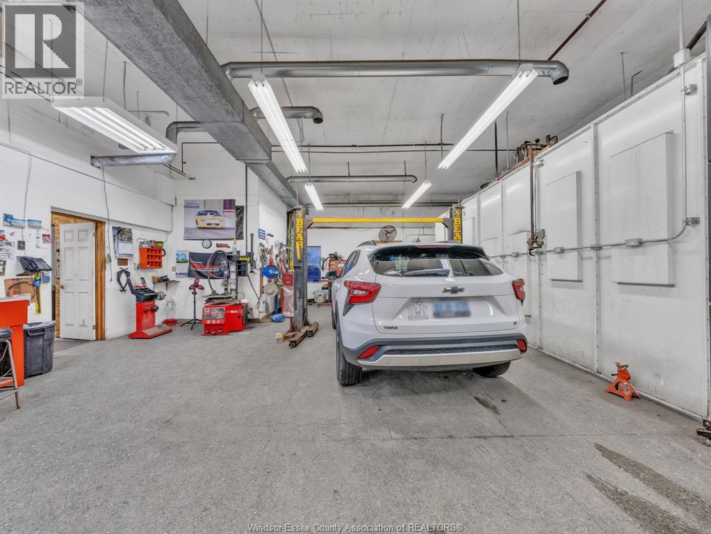 465 Front Road North, Amherstburg, Ontario  N9V 2V5 - Photo 15 - 26001010