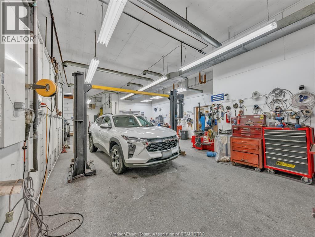 465 Front Road North, Amherstburg, Ontario  N9V 2V5 - Photo 16 - 26001010