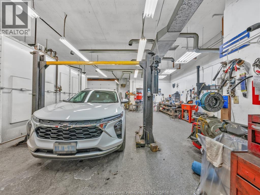 465 Front Road North, Amherstburg, Ontario  N9V 2V5 - Photo 17 - 26001010