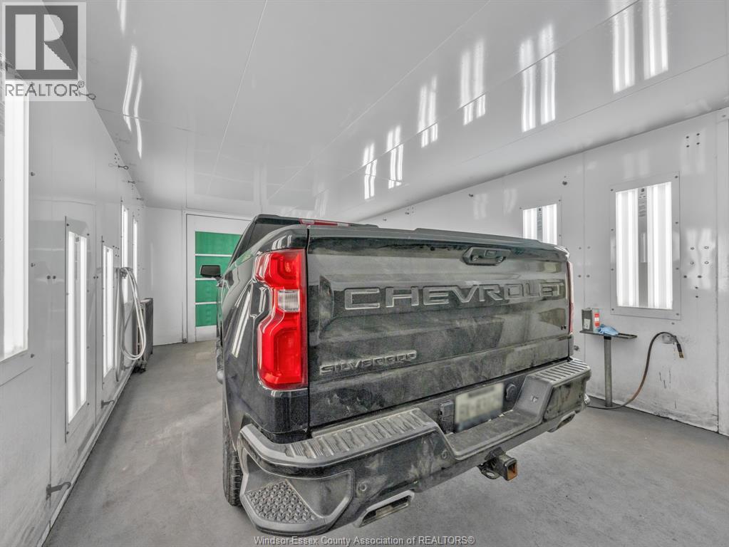 465 Front Road North, Amherstburg, Ontario  N9V 2V5 - Photo 19 - 26001010