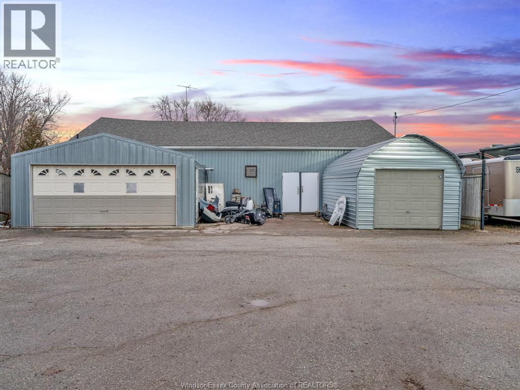 465 Front Road North, Amherstburg, Ontario  N9V 2V5 - Photo 38 - 26001010