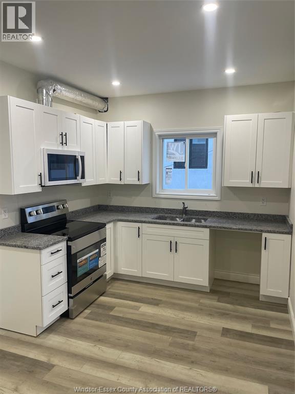 645 Janette Unit# A, Windsor, Ontario  N9A 4Z8 - Photo 8 - 26000973