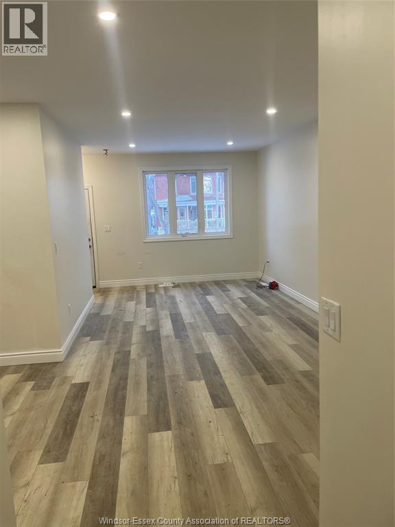 647 Janette Unit# B, Windsor, Ontario  N9A 4Z8 - Photo 6 - 26000958