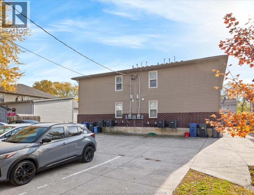 528 Chippawa Unit# 1, Windsor, Ontario  N9C 2W3 - Photo 13 - 26001097