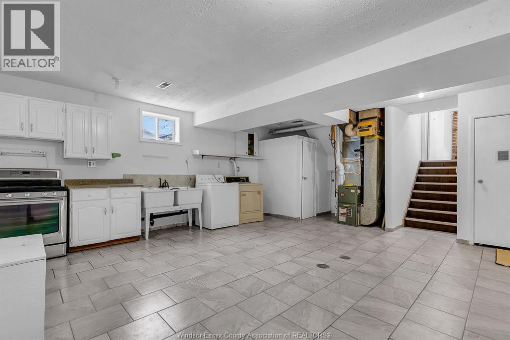 3818 Woodward, Windsor, Ontario  N8W 2Z3 - Photo 31 - 26000380