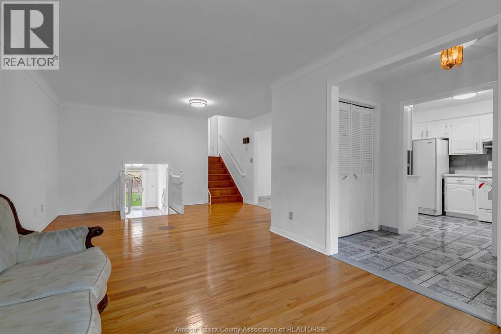 3818 Woodward, Windsor, Ontario  N8W 2Z3 - Photo 9 - 26000380