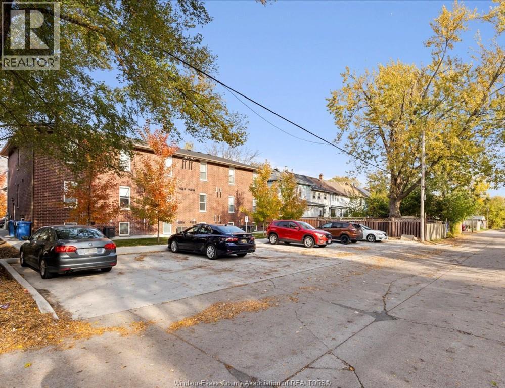 717 St. Antoine Unit# Per Room, Windsor, Ontario  N9C 3H5 - Photo 15 - 26001193