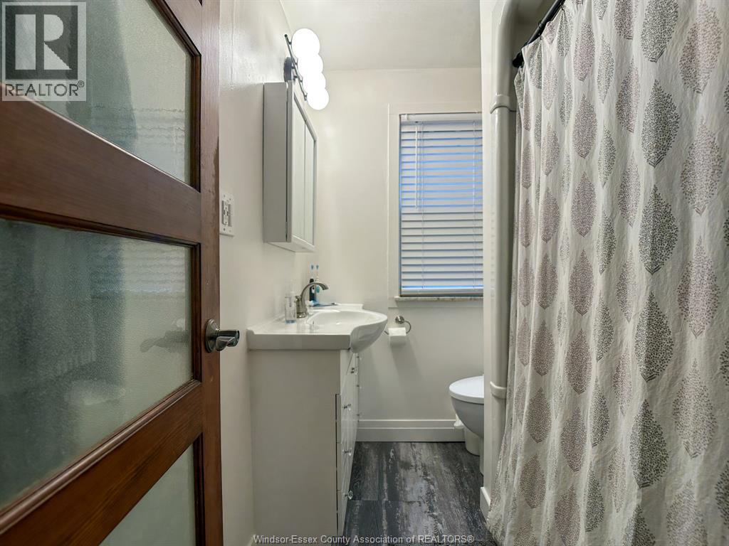 909 Pelissier, Windsor, Ontario  N9A 4L6 - Photo 12 - 26001129