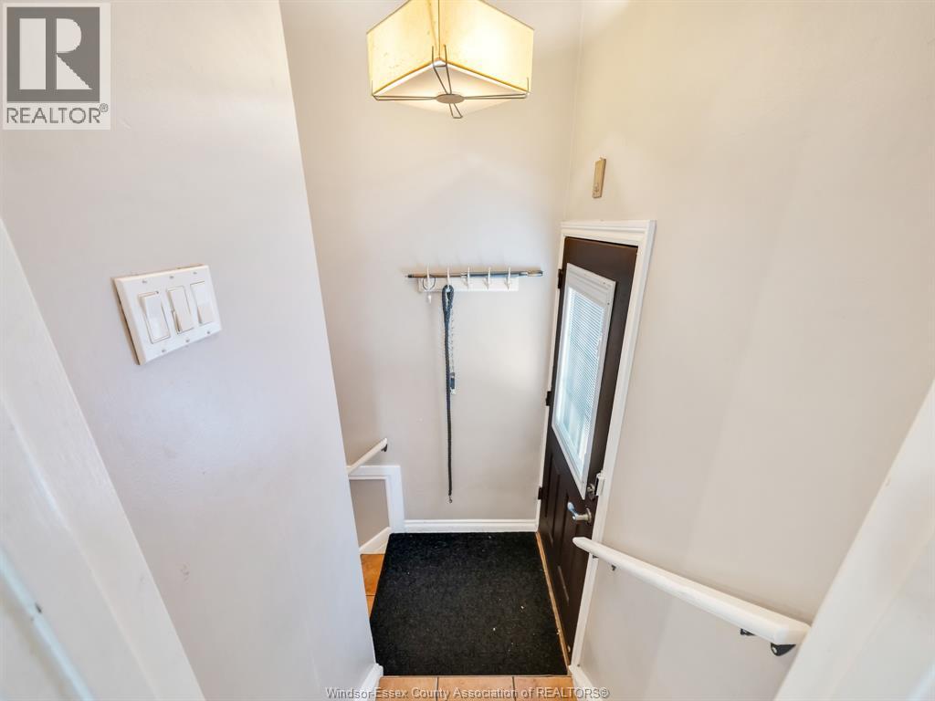 1315 Janette Avenue, Windsor, Ontario  N8X 1Y7 - Photo 18 - 26001209