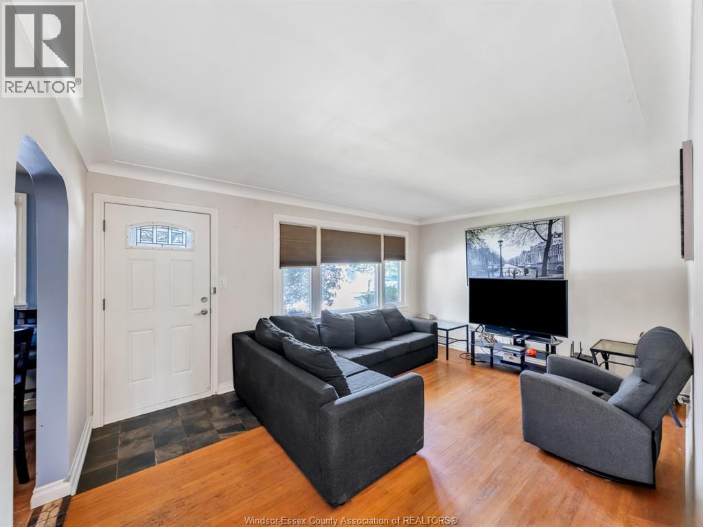 1315 Janette Avenue, Windsor, Ontario  N8X 1Y7 - Photo 6 - 26001209
