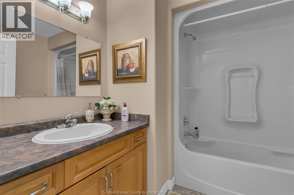 443 Hamner Circle, Windsor, Ontario  N9E 4P8 - Photo 22 - 26001206