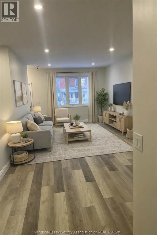 647 Janette Unit# A, Windsor, Ontario  N9A 4Z8 - Photo 2 - 26001186