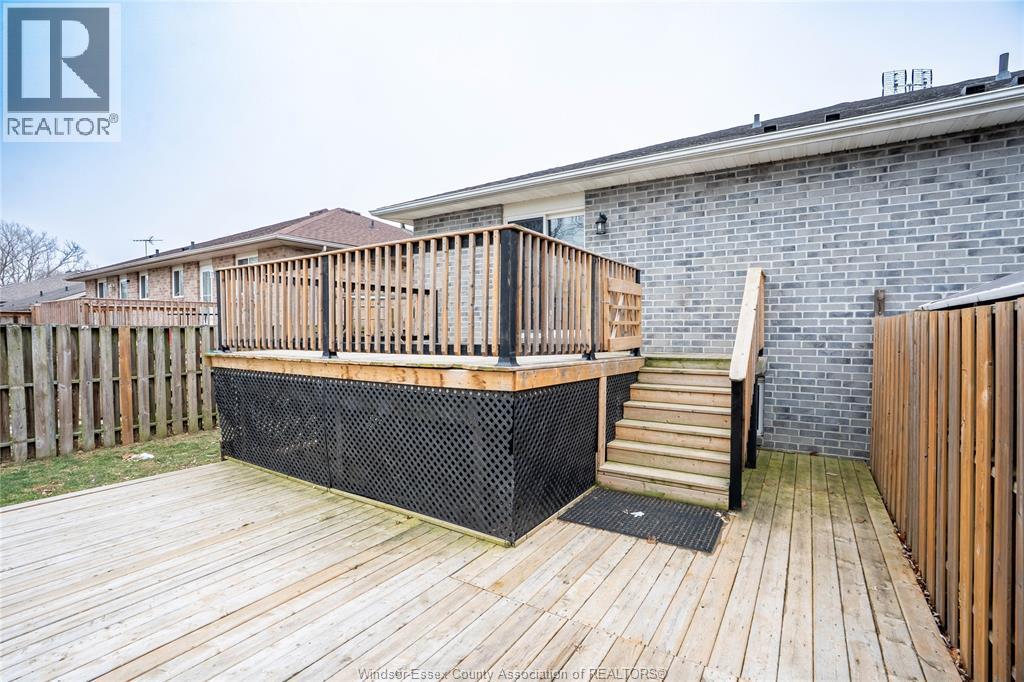 441 Railway Avenue, Belle River, Ontario  N0R 1A0 - Photo 11 - 26001208