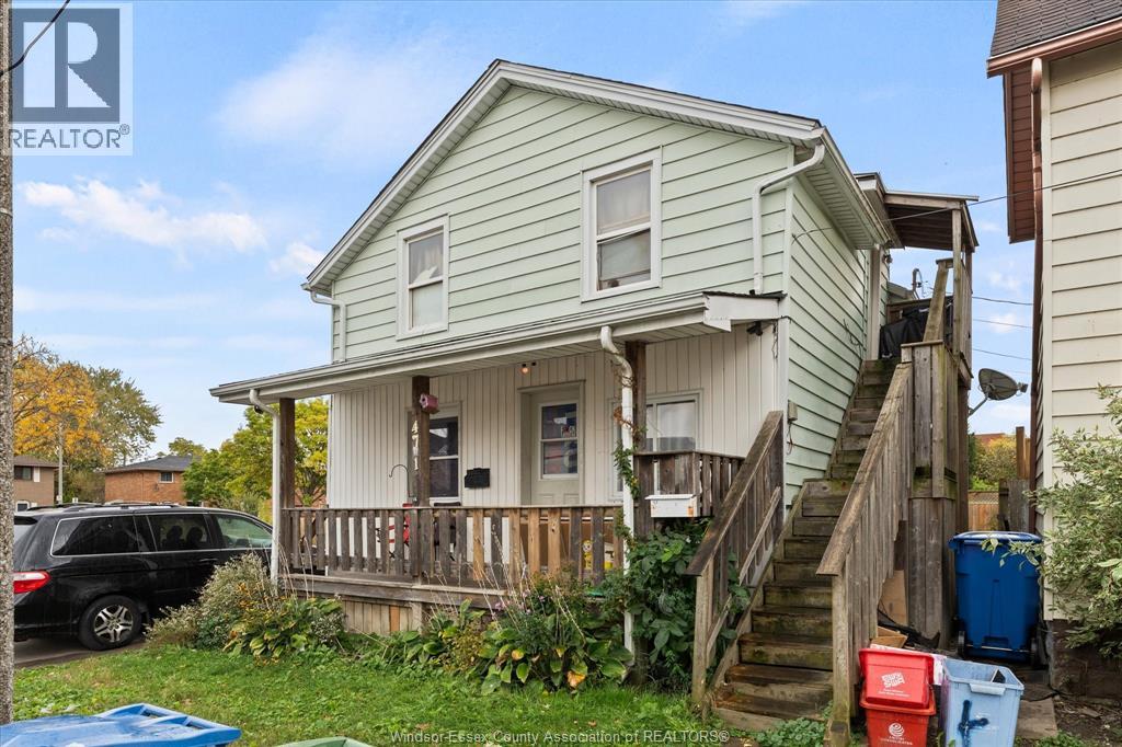 471 Tuscarora Street, Windsor, Ontario  N9A 3M1 - Photo 2 - 26001216