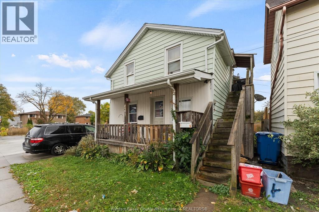 471 Tuscarora Street, Windsor, Ontario  N9A 3M1 - Photo 4 - 26001216