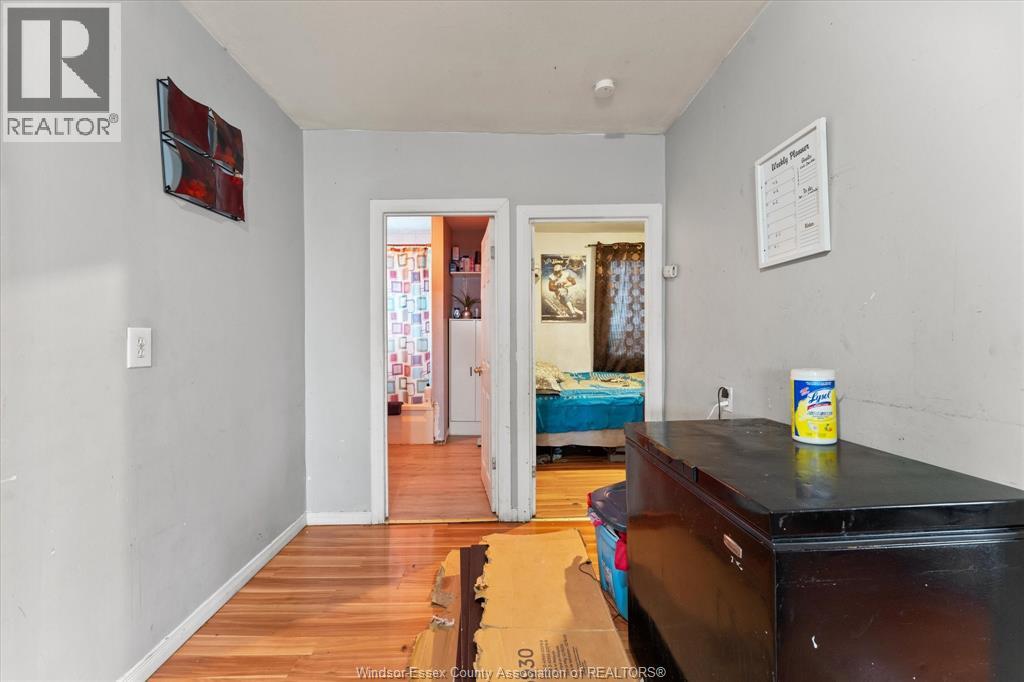 471 Tuscarora Street, Windsor, Ontario  N9A 3M1 - Photo 13 - 26001214