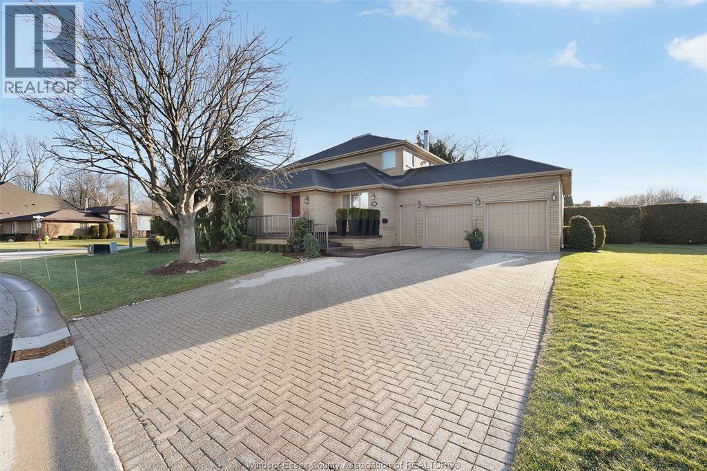 3035 ROWLEY PARK DRIVE, Kingsville, Ontario