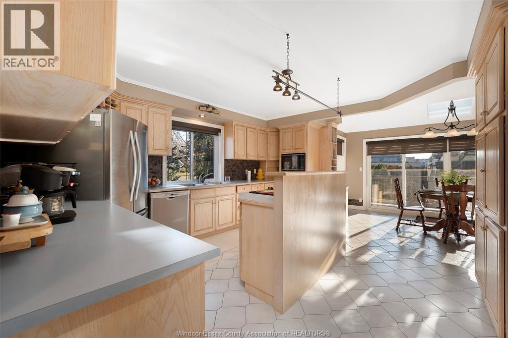 3035 Rowley Park Drive, Kingsville, Ontario  N9Y 3S8 - Photo 19 - 26001188