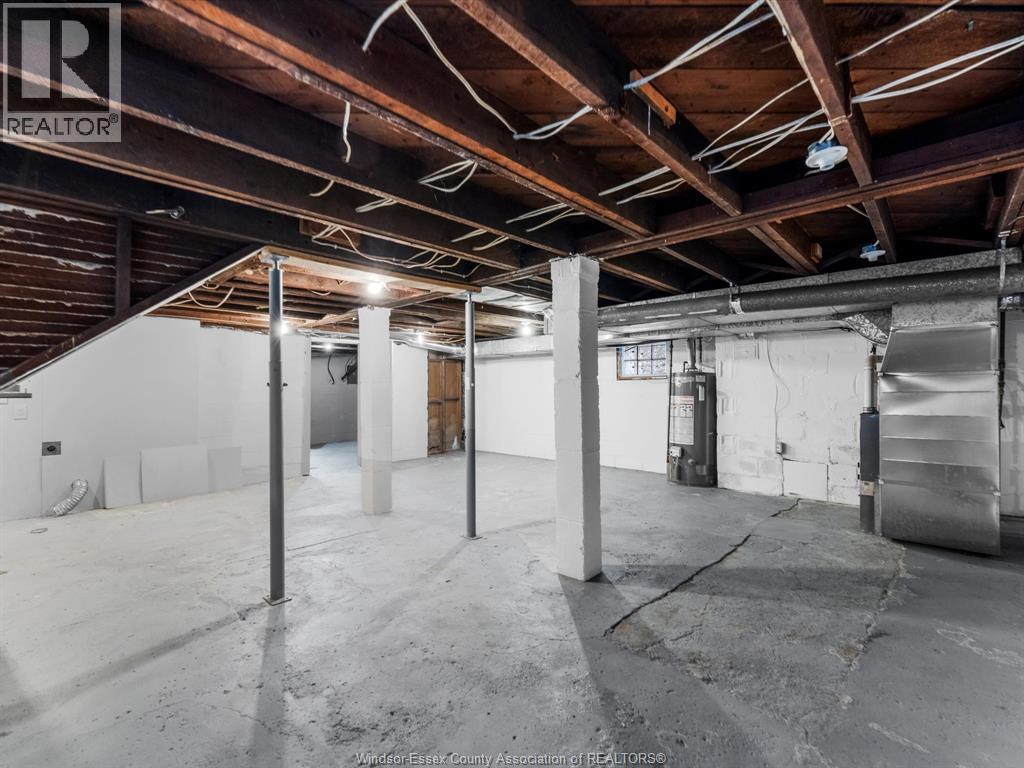 425 Hanna Street West, Windsor, Ontario  N8X 1E5 - Photo 28 - 26001373